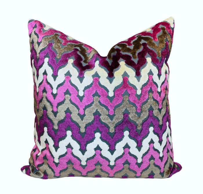 dekowe Crestwood Mini Velvet Pillow Cover in Magenta