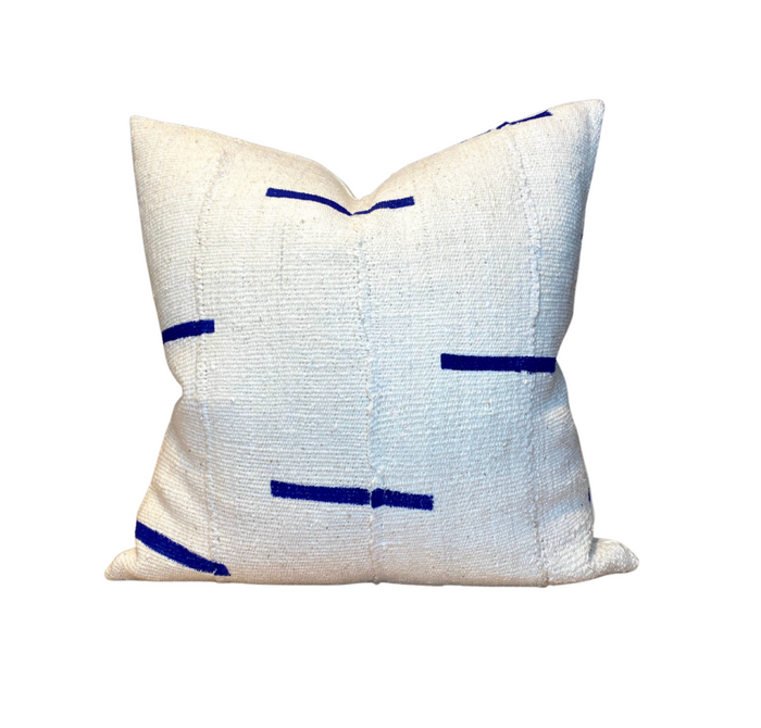 dekowe Dashes Print Mudcloth Pillow Cover in Indigo