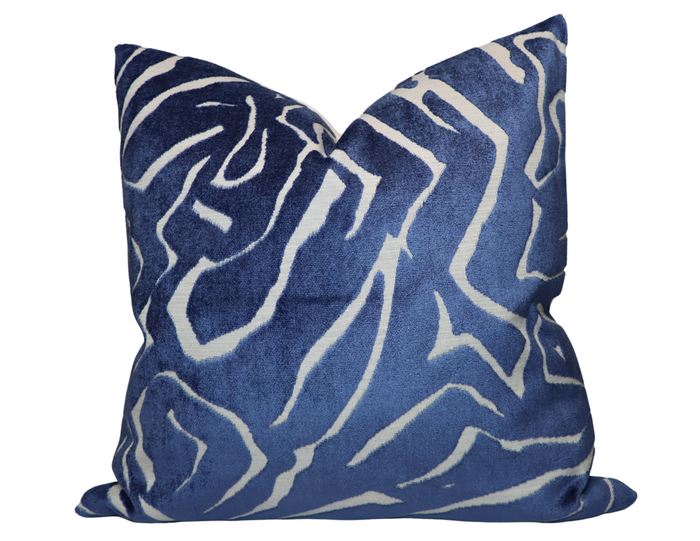 dekowe Abstract Velvet Pillow Cover in Navy