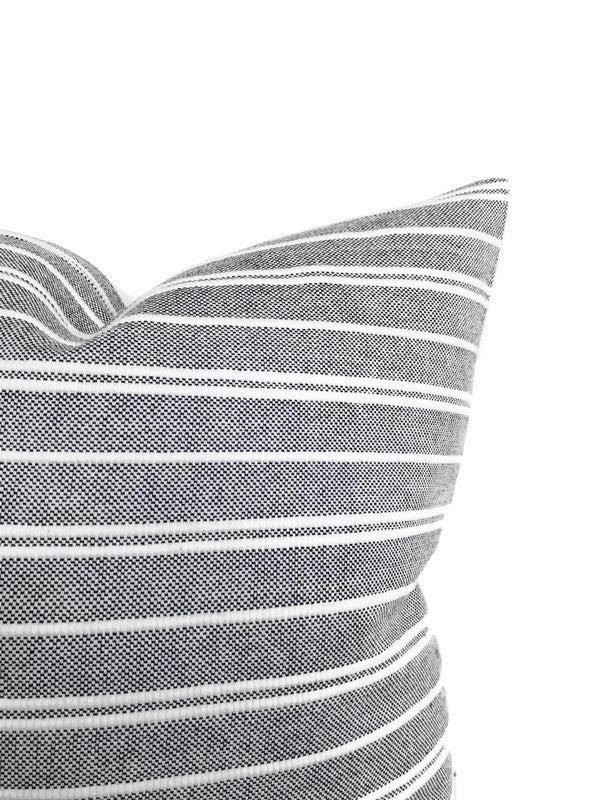 Dekowe Acadia Stripe Pillow Cover In Otis