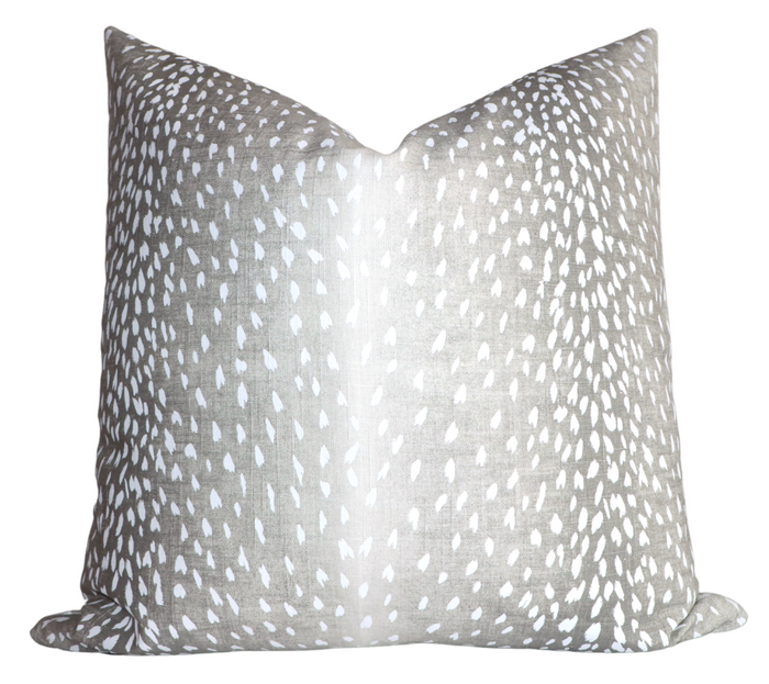 dekowe Antelope Pillow Cover in Light Grey