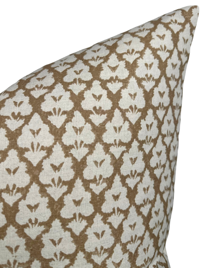 Dekowe Arboreta Pillow Cover In Brown