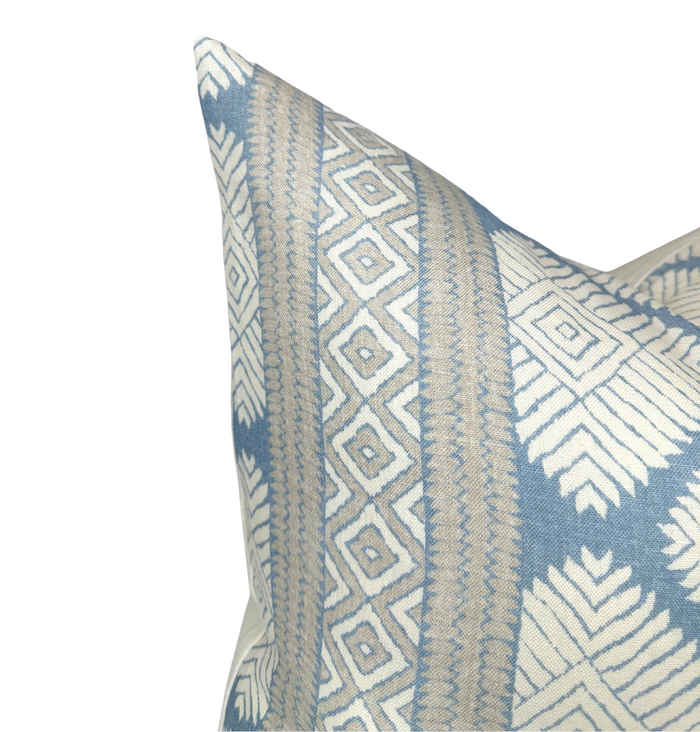 Dekowe Austin Pillow Cover In Blue