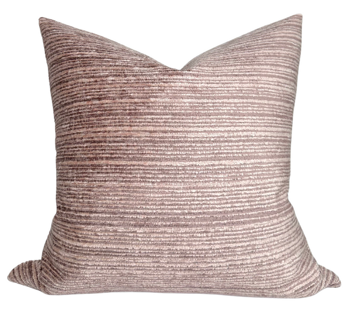 dekowe Bale Velvet Pillow Cover in Blush Pink