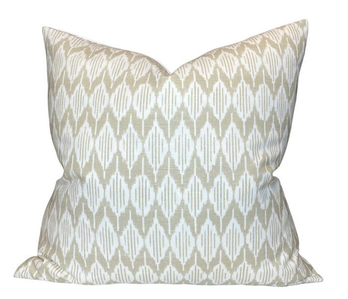 dekowe Balin Ikat Pillow Cover in Beige
