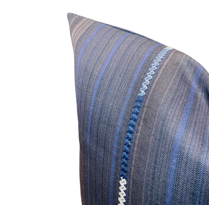 Dekowe Barodo Pillow Cover In Navy Blue