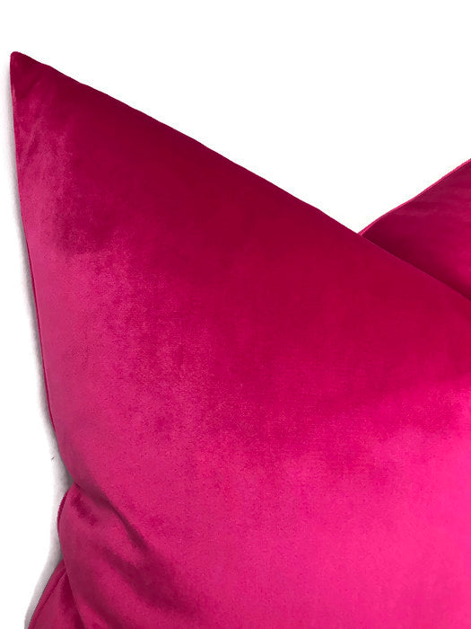 Dekowe Fuchsia Velvet Pillow Cover