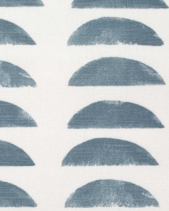 Dekowe Hills Pillow Cover In Slate