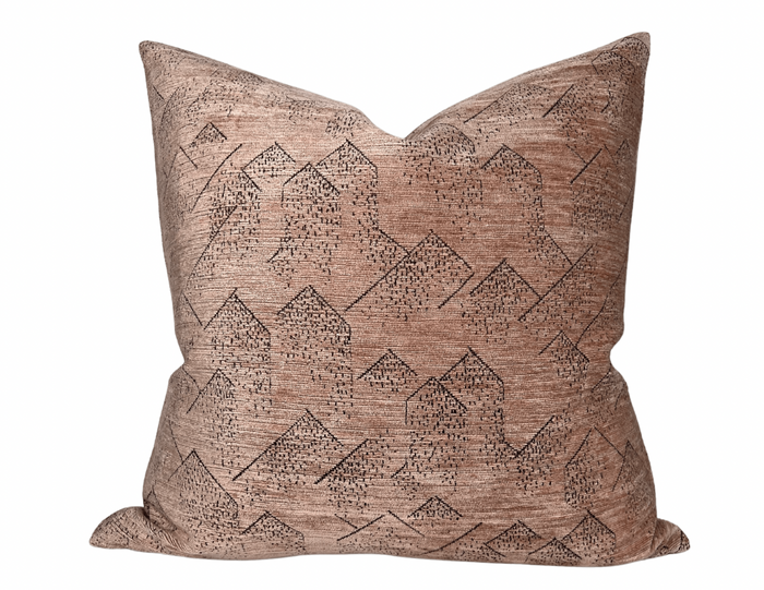 dekowe Kelly Wearstler Brink Pillow Cover in Rose