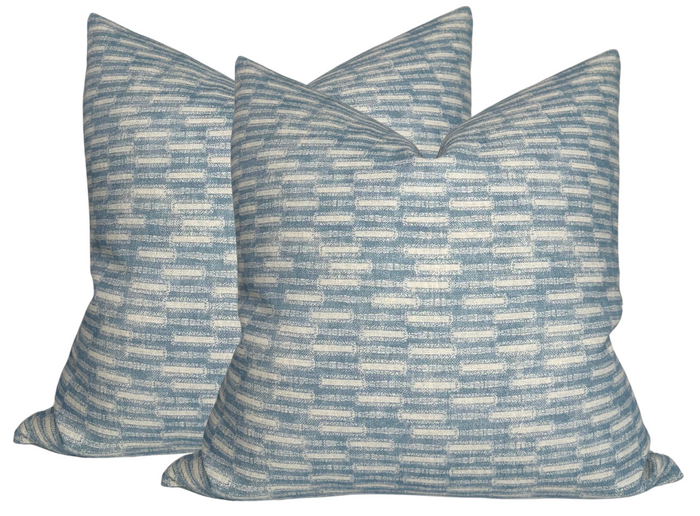 Dekowe Lacuna Pillow Cover In Azul Blue
