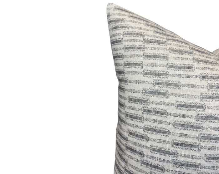 Dekowe Lacuna Pillow Cover In Kohl