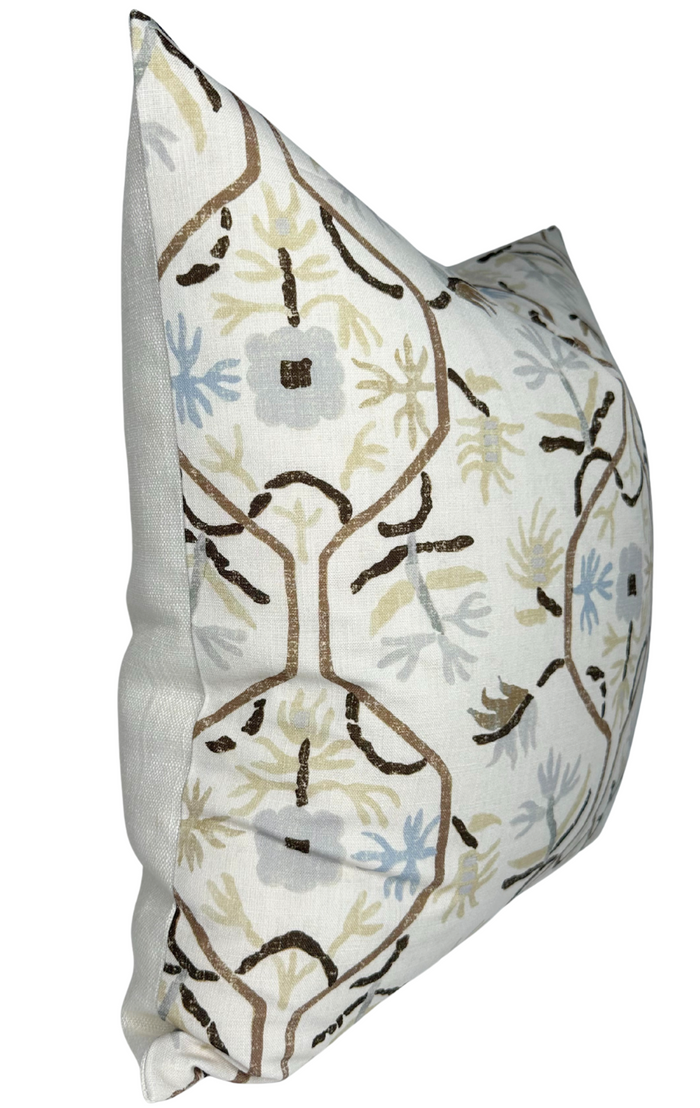 Dekowe Le Jasmin Pillow Cover In Pumice