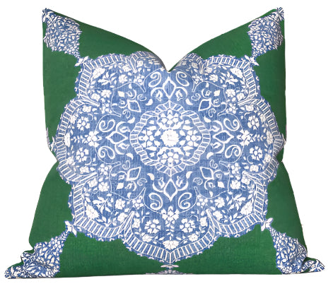 dekowe Medallion Pillow Cover in Blue and Green