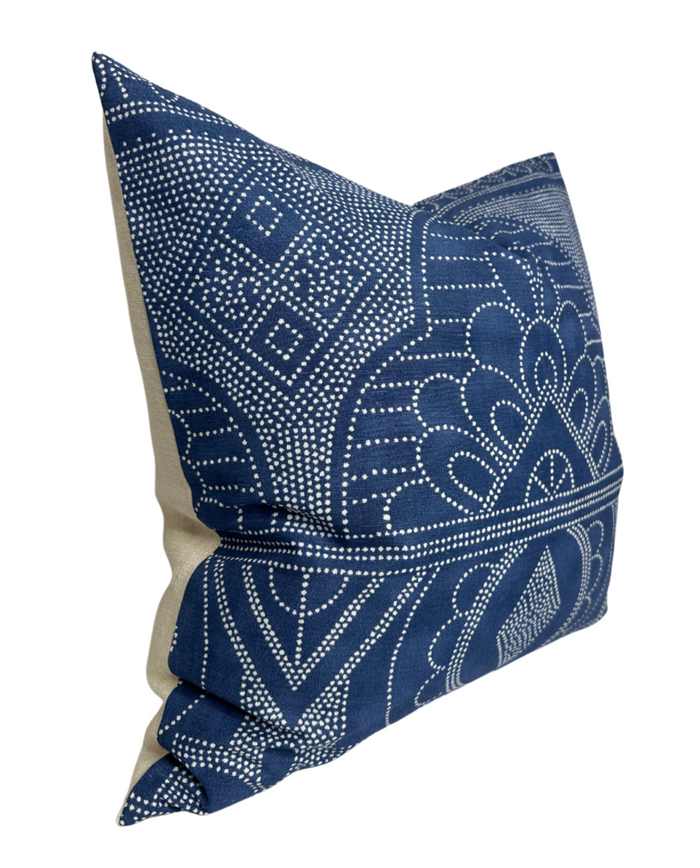 Dekowe Medinas Pillow Cover In Navy