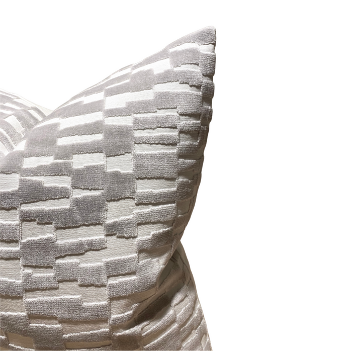 Dekowe Mod Velvet Pillow Cover In Grey