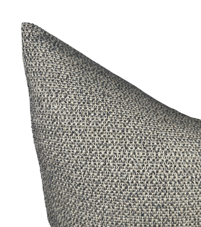 Dekowe Nubby Woven Pillow Cover In Charcoal