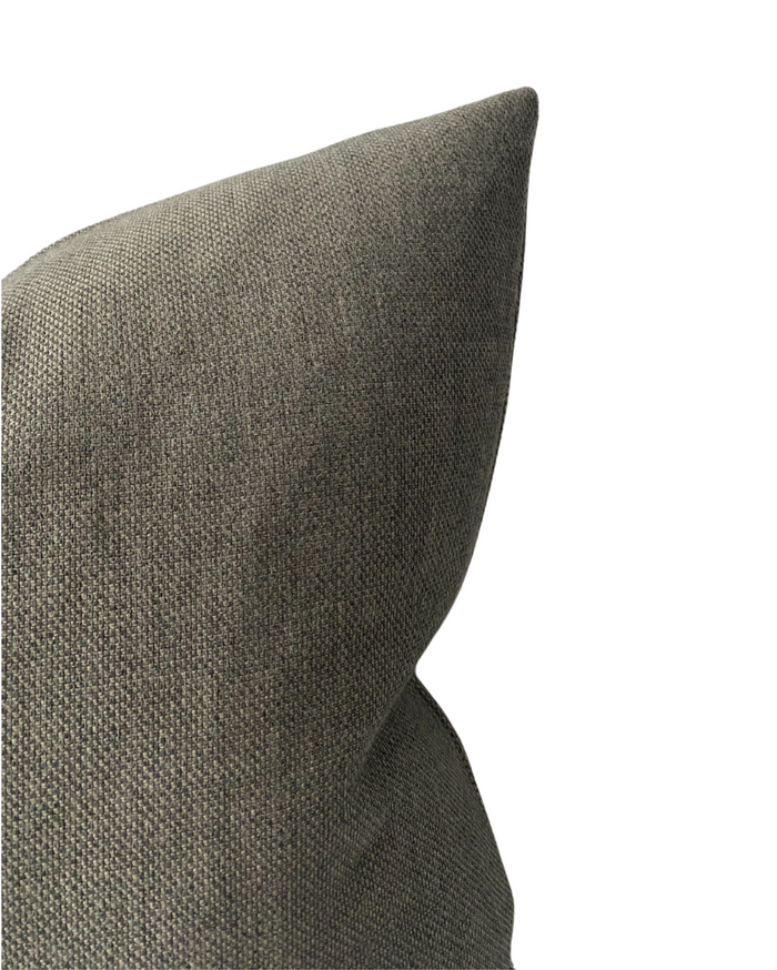 Dekowe Outdoor Woven Pillow Cover In Pewter
