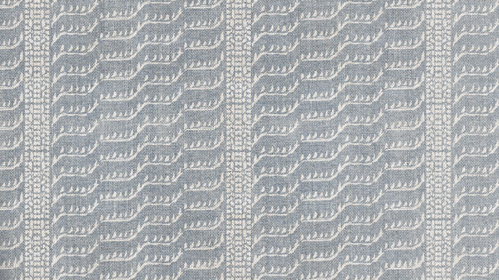 Dekowe Pilar Pillow Cover In Bluebell