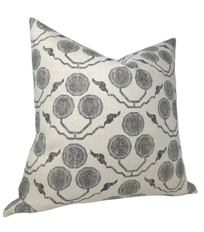 dekowe Pommia Pillow Cover in Kohl