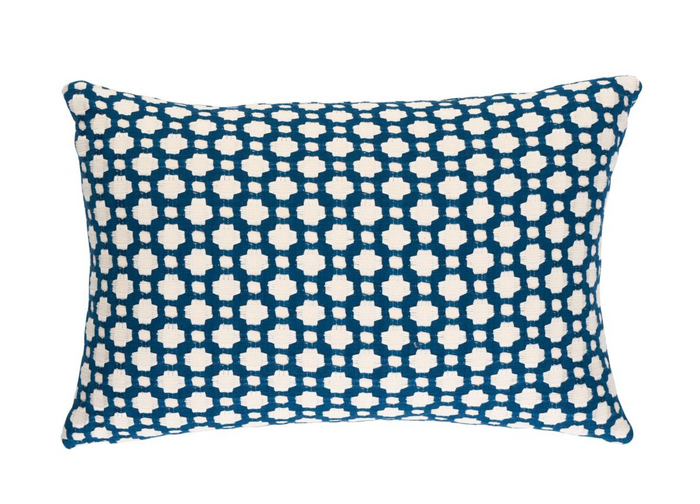 Dekowe Schumacher Betwixt Pillow Cover In Indigo