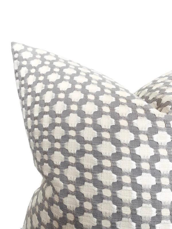 Dekowe Schumacher Betwixt Pillow Cover In Zinc