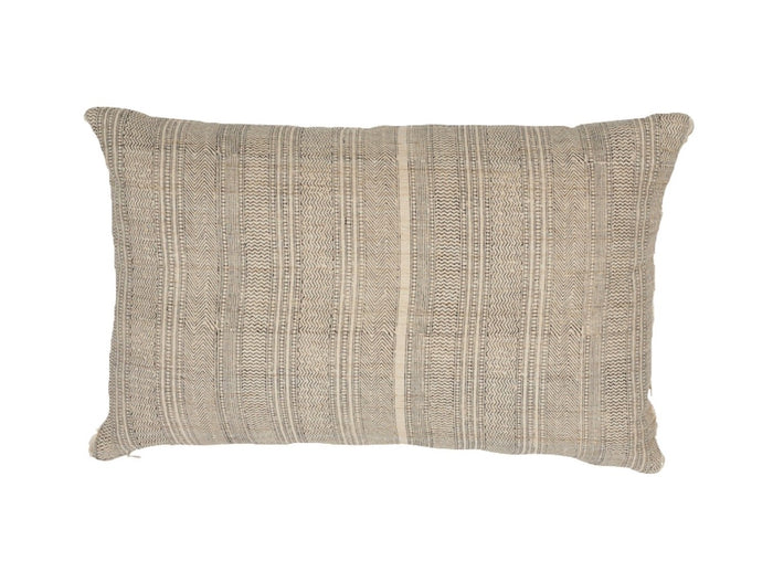 dekowe Schumacher Mohave Pillow Cover in Natural