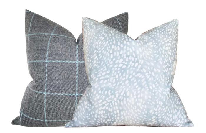 Dekowe Speckled Pillow Cover In Cloud Blue