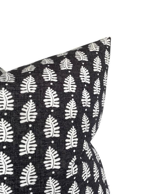 Dekowe Thibaut Ferndale Pillow Cover In Black