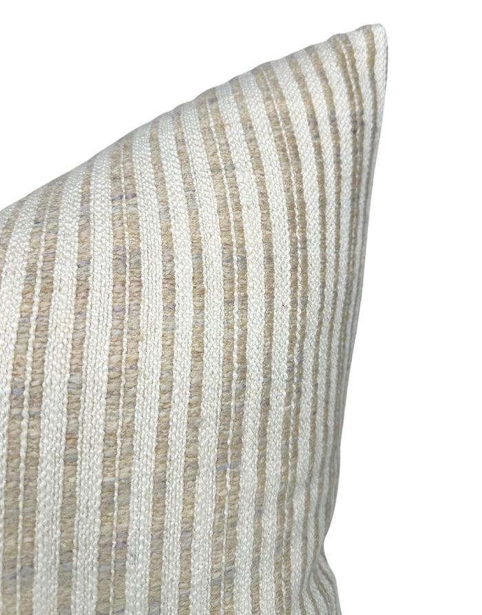 Dekowe Unravel Pillow Cover In Rose