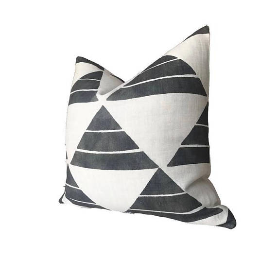 Dekowe Urah Pillow Cover In Black Designer Pillows