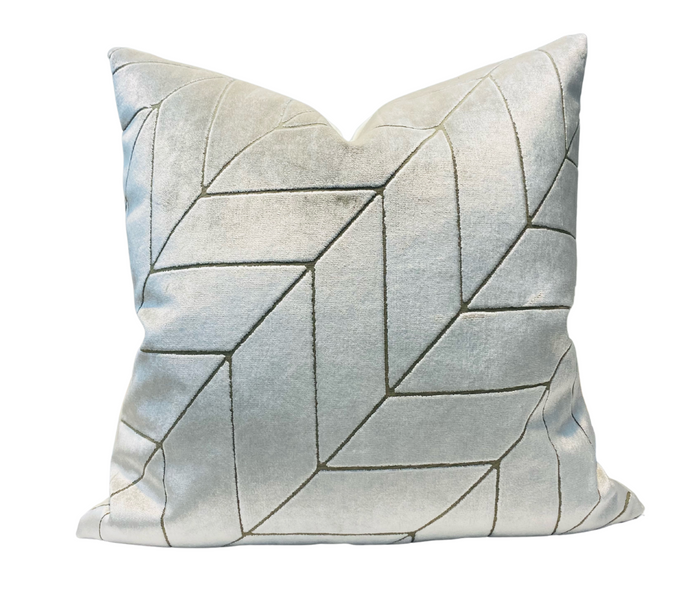 dekowe Velvet Steps Pillow Cover in Snow
