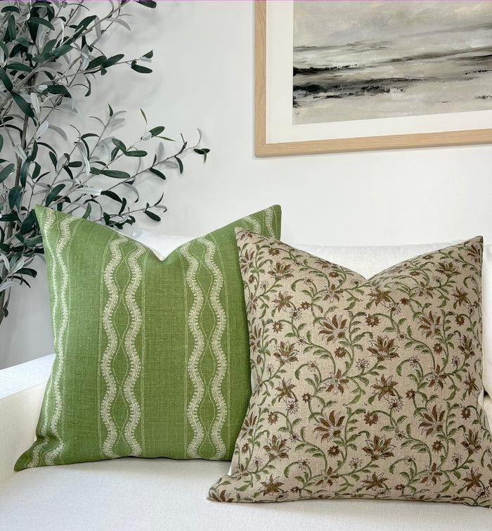 Dekowe Vine Print Pillow Cover In Green