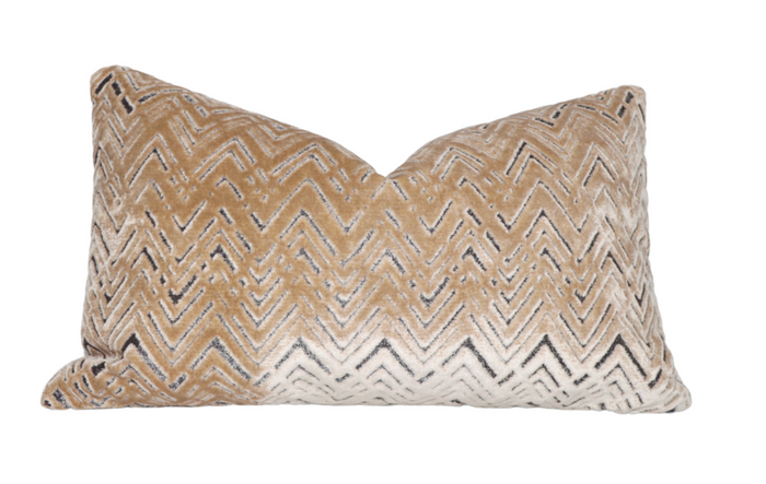 dekowe Zola Velvet Pillow Cover in Shell