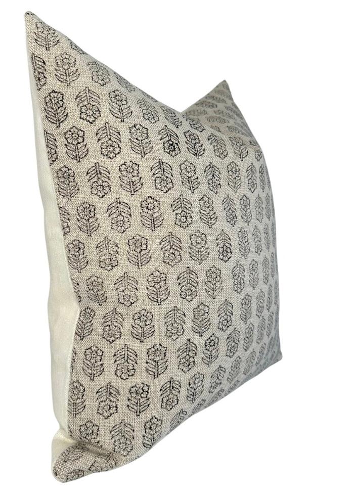 Dekowe Floral Block Print Pillow Cover In Natural Block Print Textiles