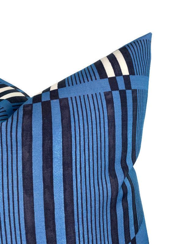 Dekowe Kelly Wearstler Bandeau Pillow Cover In Marine Indoor Outdoor