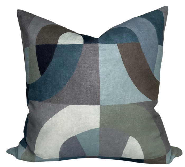 dekowe Kelly Wearstler Colonnade Pillow Cover in Indigo