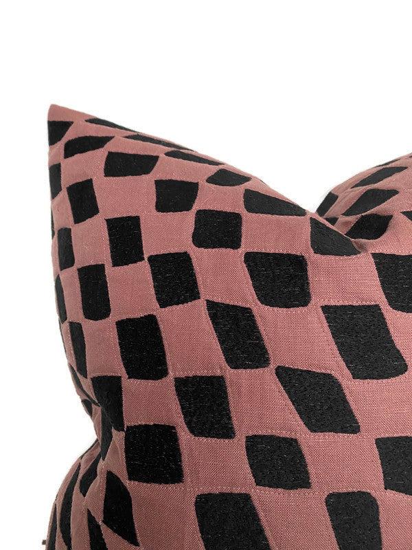 Dekowe Kelly Wearstler Ionic Pillow Cover In Pinot Noir
