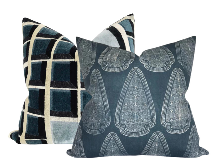 Dekowe Kelly Wearstler Rarity Pillow Cover In Sky Sapphire