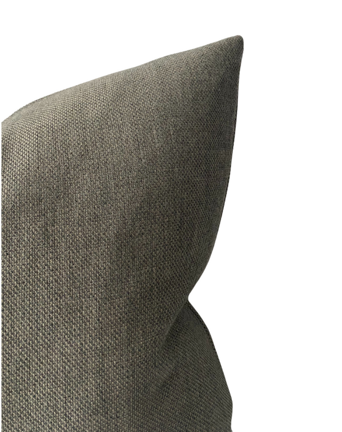 Dekowe Ready To Ship 18x18 Woven Pillow Cover In Pewter