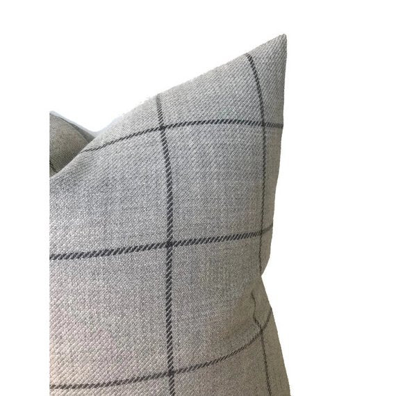 Dekowe Schumacher Bancroft Wool Pillow Cover In Fog Grey