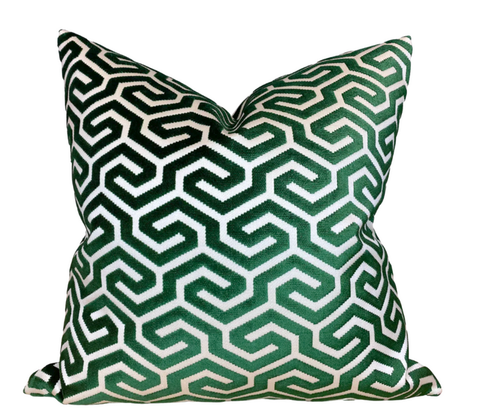 dekowe Schumacher Ming Fret Pillow Cover in Emerald