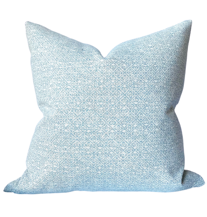 dekowe Schumacher Sarong Weave Pillow Cover in Mediterranean Blue