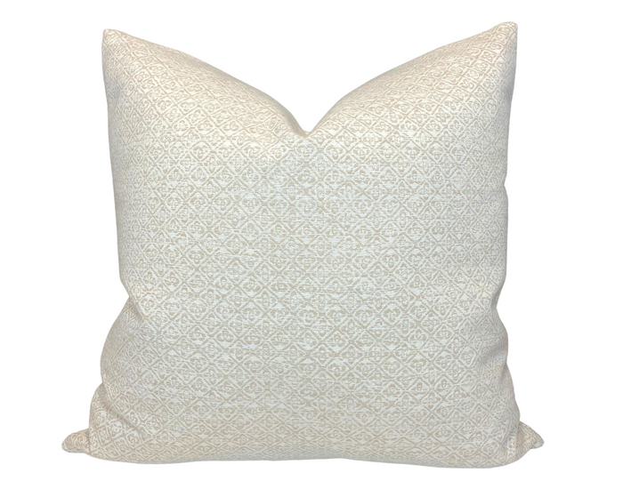 dekowe Schumacher Sarong Weave Pillow Cover in White Sand