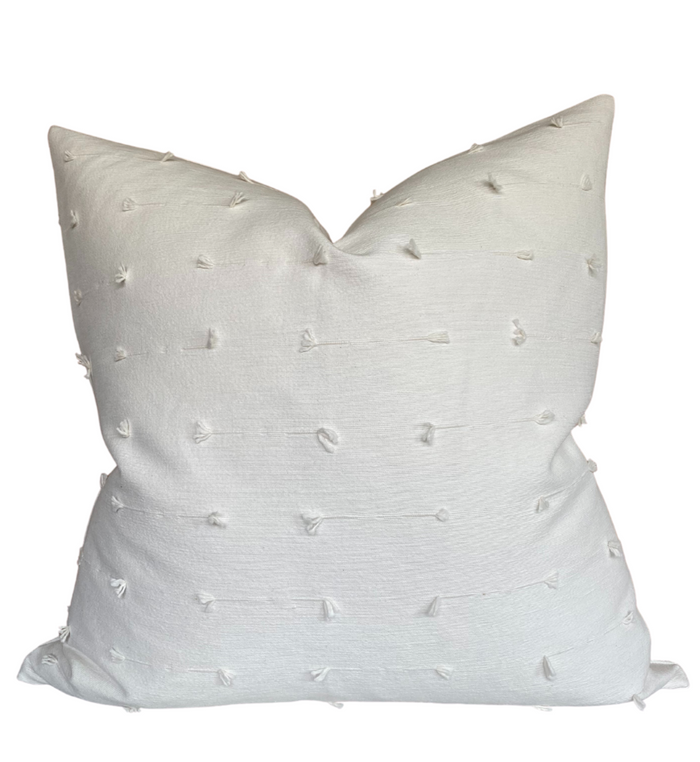 dekowe Schumacher Teton Embroidered Pillow Cover in Snow