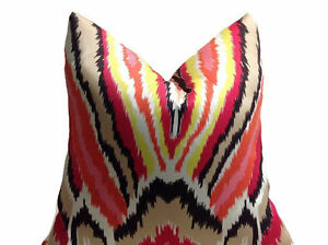 dekowe Schumacher Trina Turk Peacock Print Pillow Cover in Punch