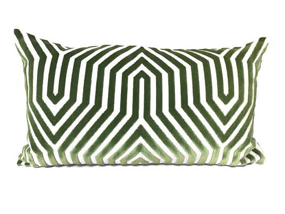 Dekowe Schumacher Vanderbilt Pillow Cover In Lettuce Green