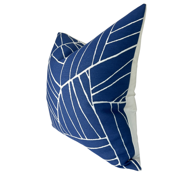 Dekowe Thibaut Jordan Woven Pillow Cover In Royal Blue