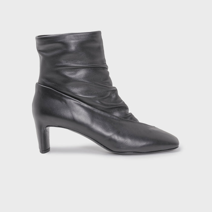 del carlo DENIS 11820 - Ankle boots with midi heel in black leather - DEL CARLO