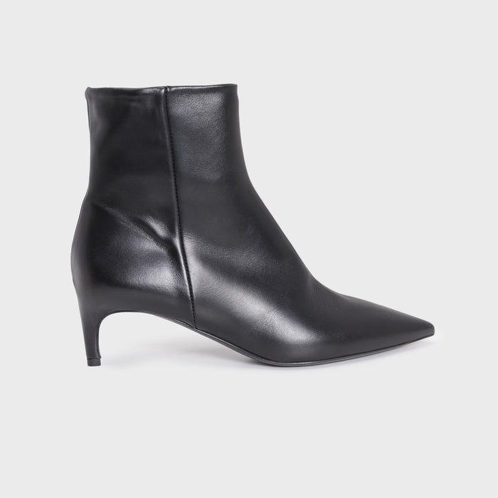 del carlo PARIS 11617 - Kitten-Heel ankle boots in black leather - DEL CARLO