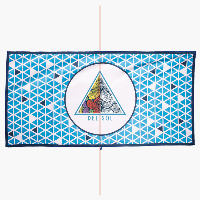 Del Sol Hibiscus Triangle - Color-Changing Beach Towel | Del Sol
